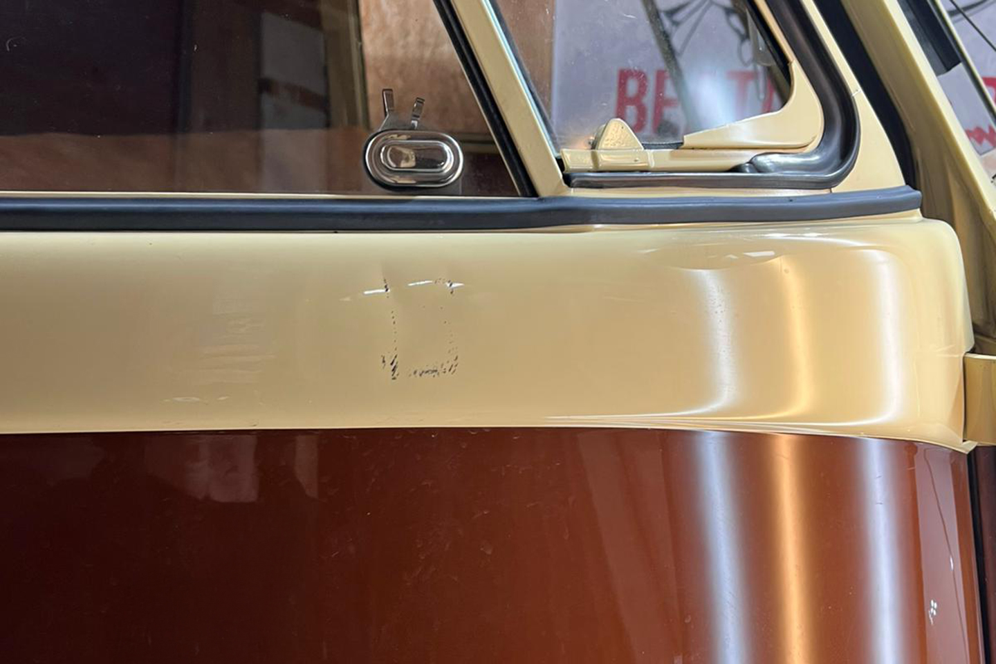 Vleugel Dent Repair lakherstel